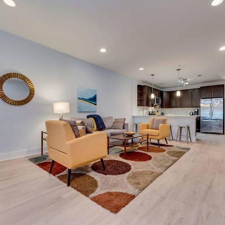 Luxe 2Bd2Ba Townhouse In Hip Area - Near Metro Apartamento Distrito de Colúmbia Exterior foto