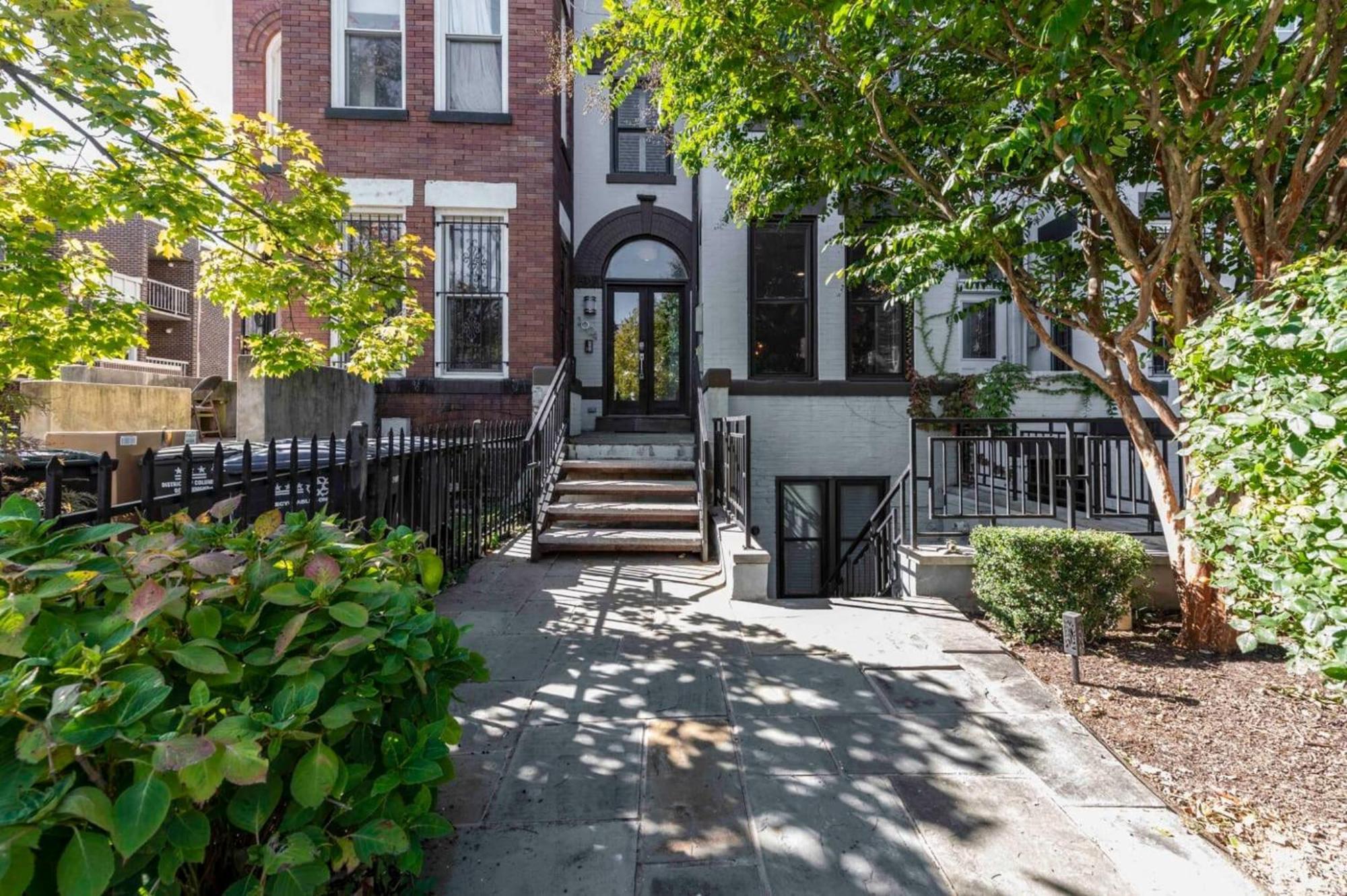 Luxe 2Bd2Ba Townhouse In Hip Area - Near Metro Apartamento Distrito de Colúmbia Exterior foto