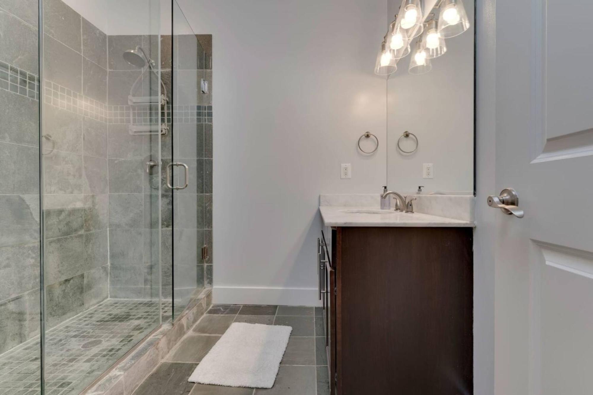 Luxe 2Bd2Ba Townhouse In Hip Area - Near Metro Apartamento Distrito de Colúmbia Exterior foto